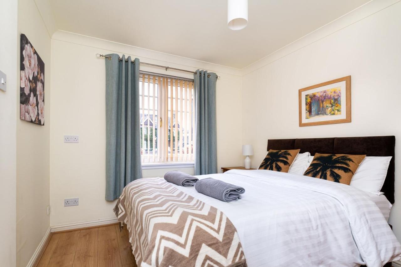 4 Bedroom Townhouse In Stirling Kültér fotó