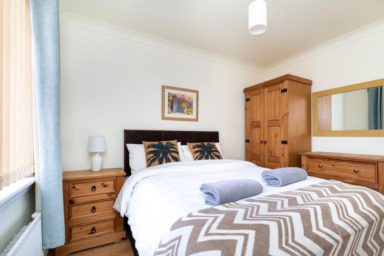 4 Bedroom Townhouse In Stirling Kültér fotó