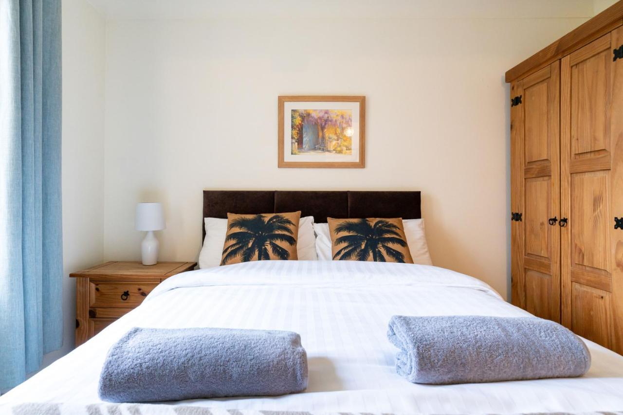 4 Bedroom Townhouse In Stirling Kültér fotó