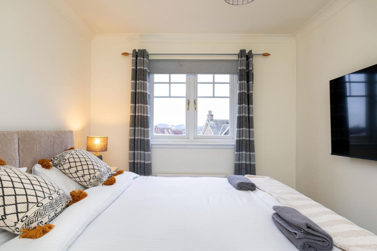 4 Bedroom Townhouse In Stirling Kültér fotó