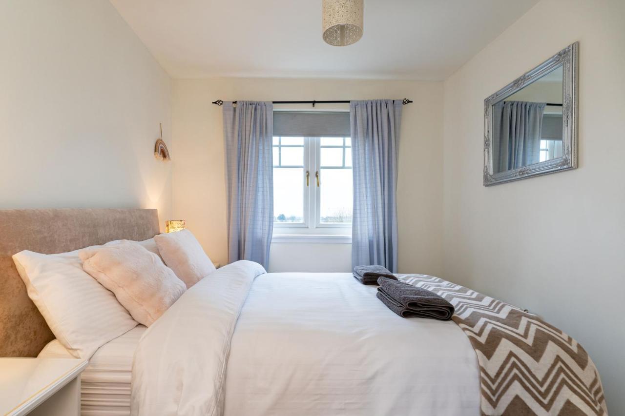4 Bedroom Townhouse In Stirling Kültér fotó